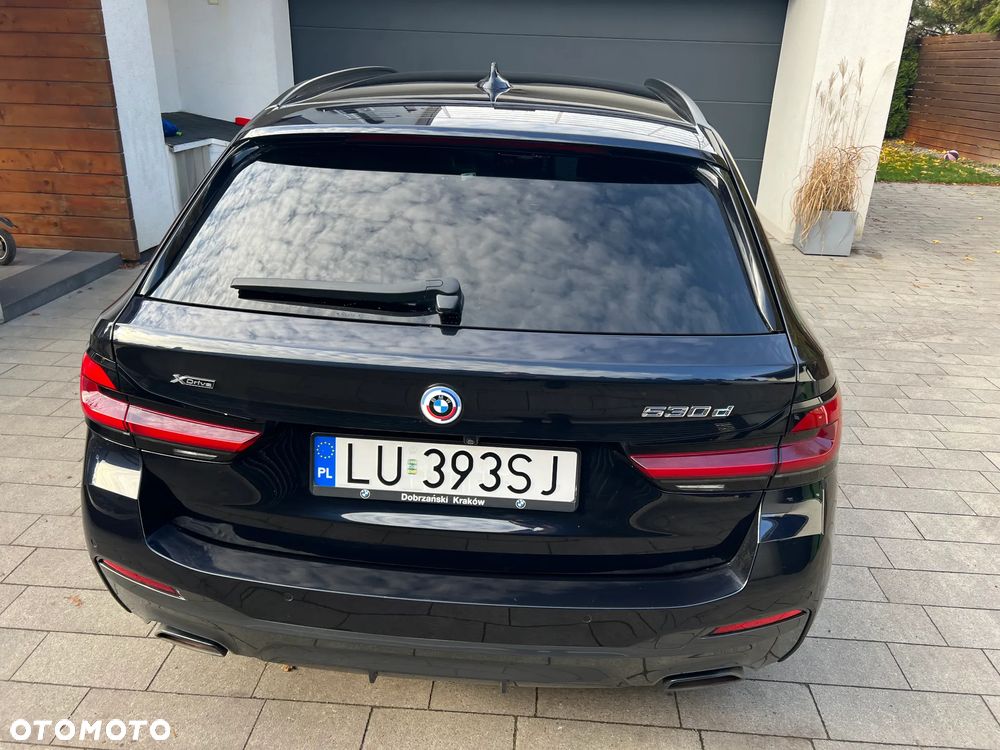 BMW Seria 5 530d xDrive M Sport Edition - 13