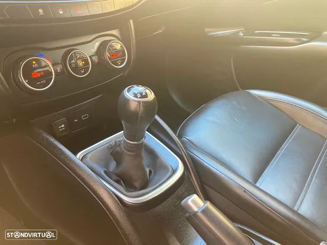 Fiat Tipo Station Wagon 1.3 M-Jet Lounge J17 - 24