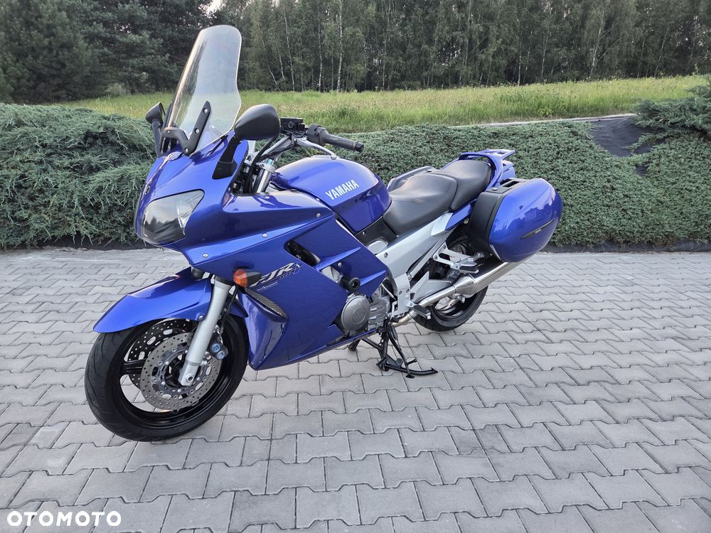 Yamaha FJR - 21