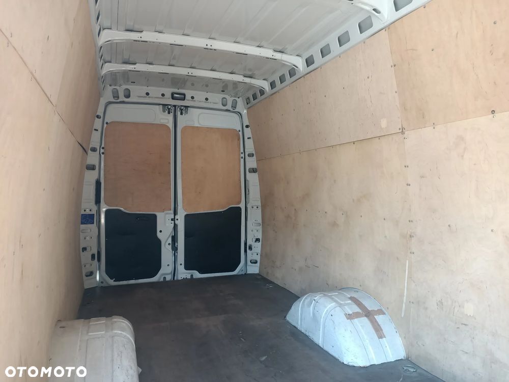 Iveco 35S14 Maxi Blaszak Na Blizniakach 3 osobowy Polski Salon - 10