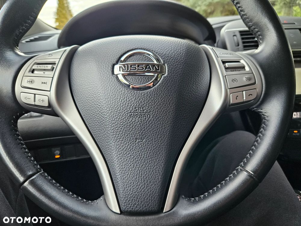 Nissan Pulsar 1.2 DIG-T Tekna EU6 - 21