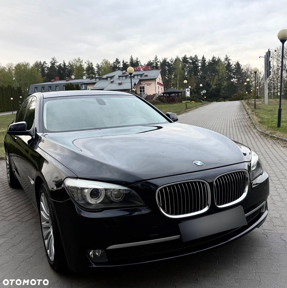BMW Seria 7 - 2