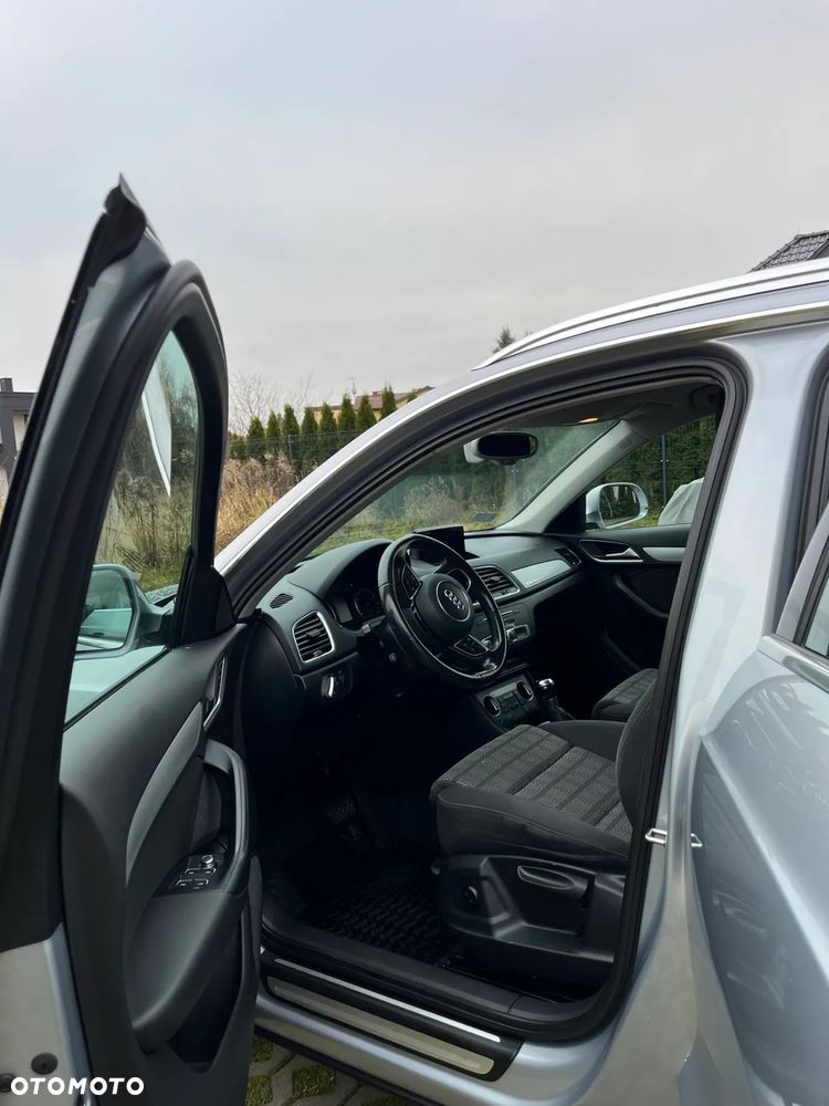 Audi Q3 2.0 TDI Quattro S tronic design - 10