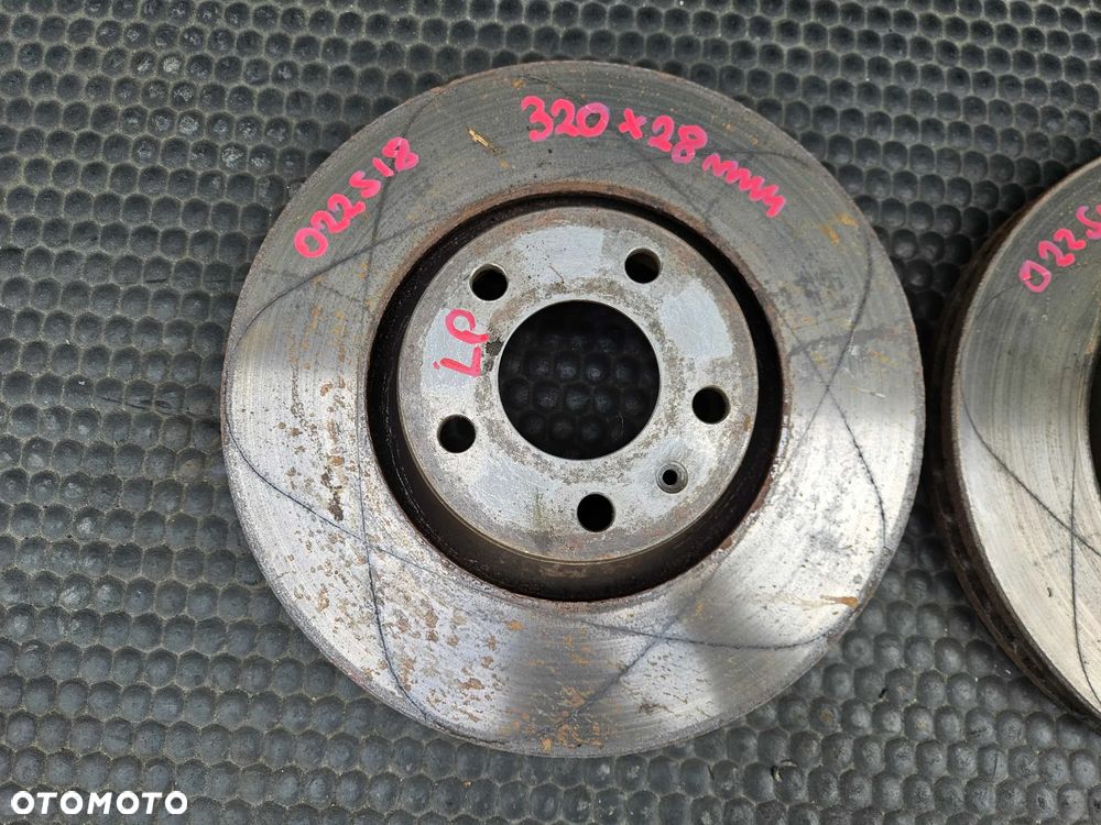 Zaciski Zacisk Hamulce Klocki Tarcze Tarcza Oslony Oslona 320mm Przod Przednie SWAP Audi A6 C6. - 3