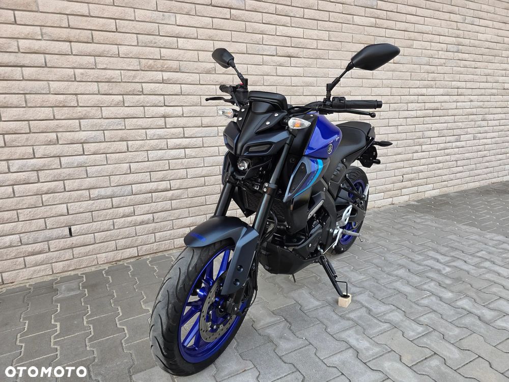 Yamaha MT - 4