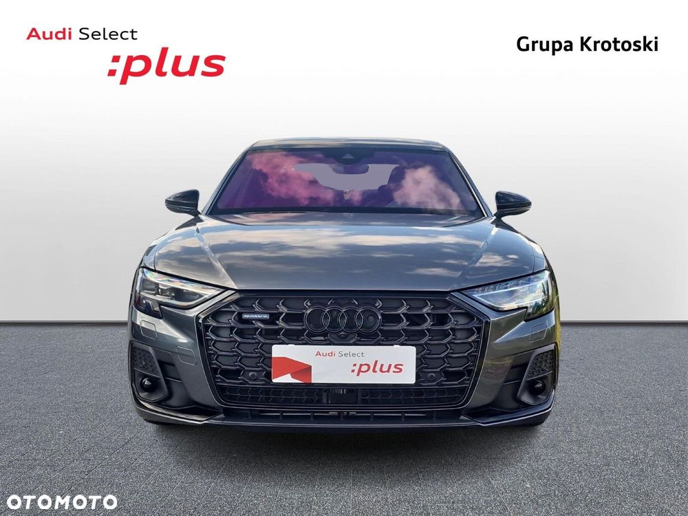 Audi A8 - 8