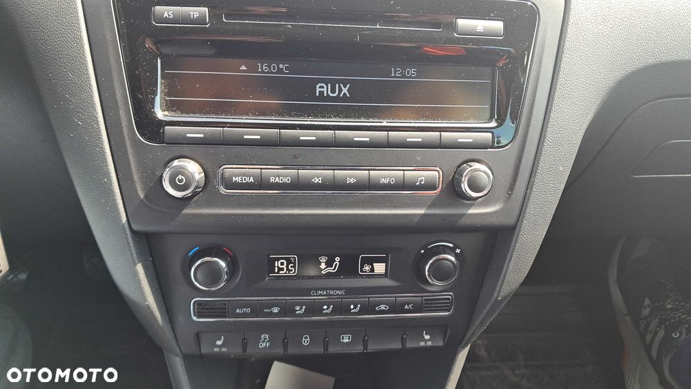 Skoda RAPID - 7