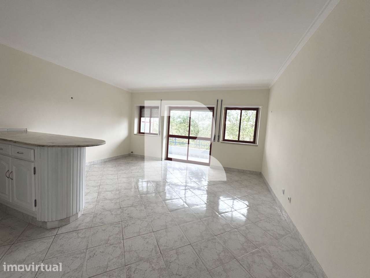 Apartamento T1 com parqueamento na Praia do Magoito, Sintra - Grande imagem: 3/24