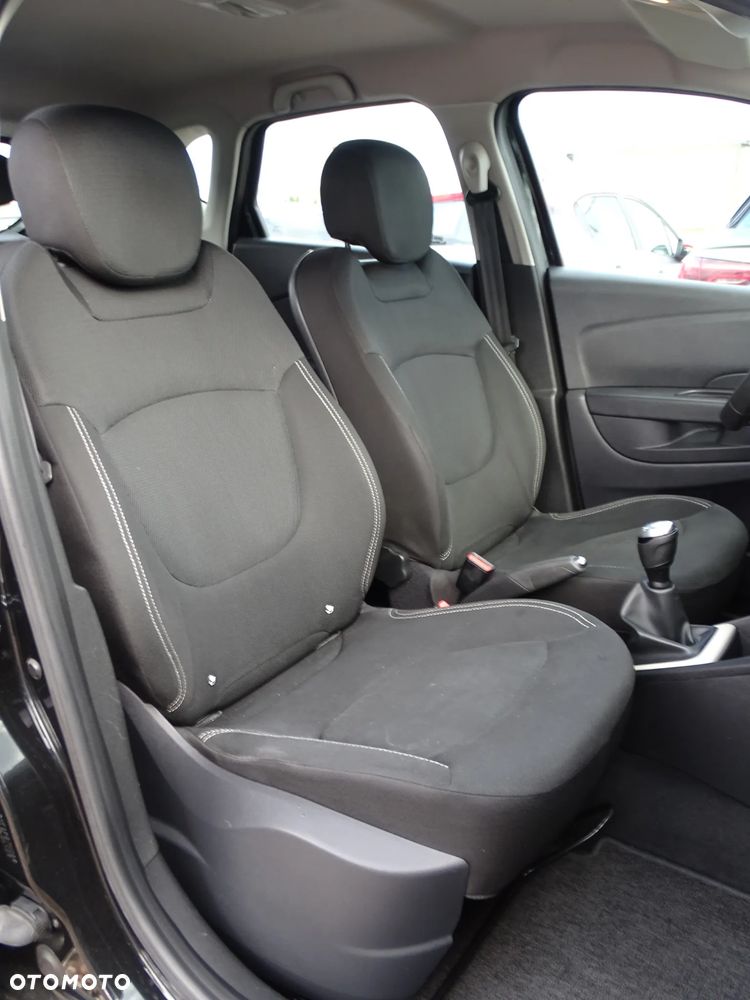 Renault Captur 1.5 dCi Intens - 14