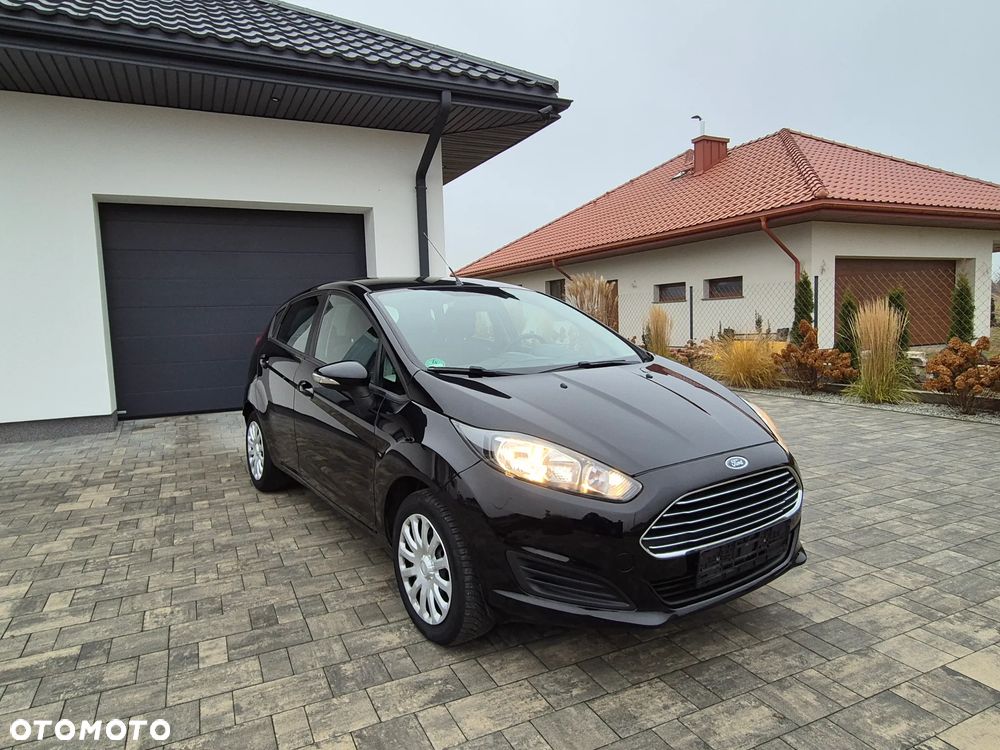Ford Fiesta 1.25 Titanium - 25