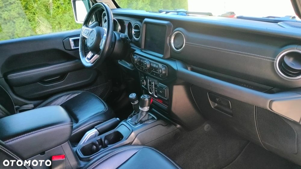 Jeep Wrangler 2.0 T-GDI Hardtop AWD Automatik Sahara - 16