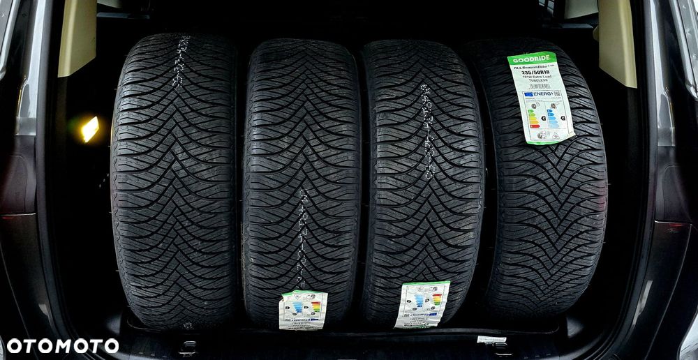 Ford S-Max - 24