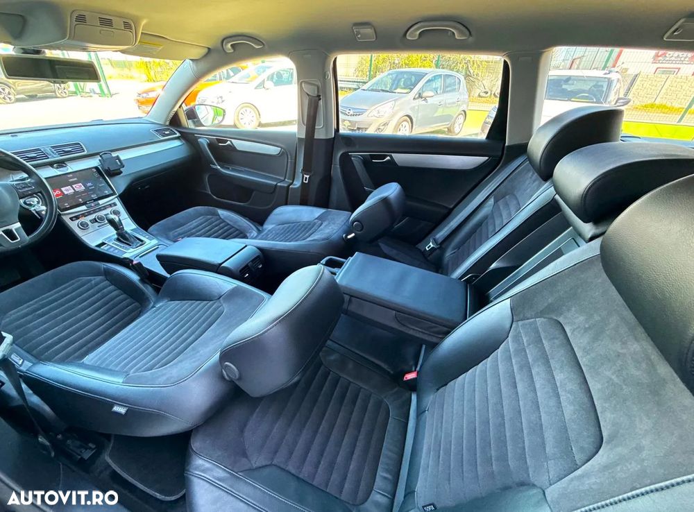 Volkswagen Passat 2.0 TDI BlueMotion Technology DSG Highline - 26