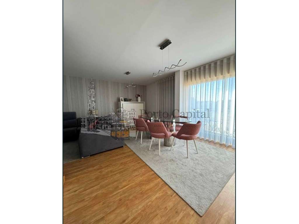 T3 Duplex Para Arrendamento em São Mamede de Infesta - Grande imagem: 4/13