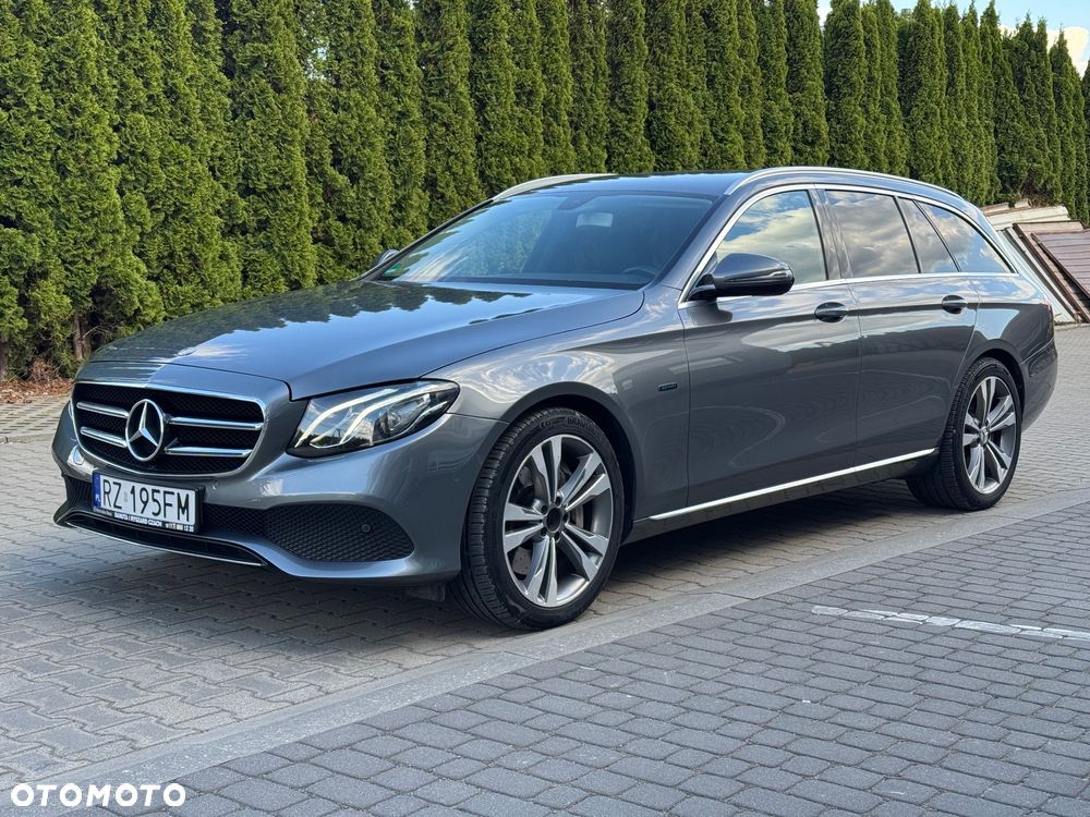 Mercedes-Benz Klasa E 300 de 9G-TRONIC Avantgarde - 11