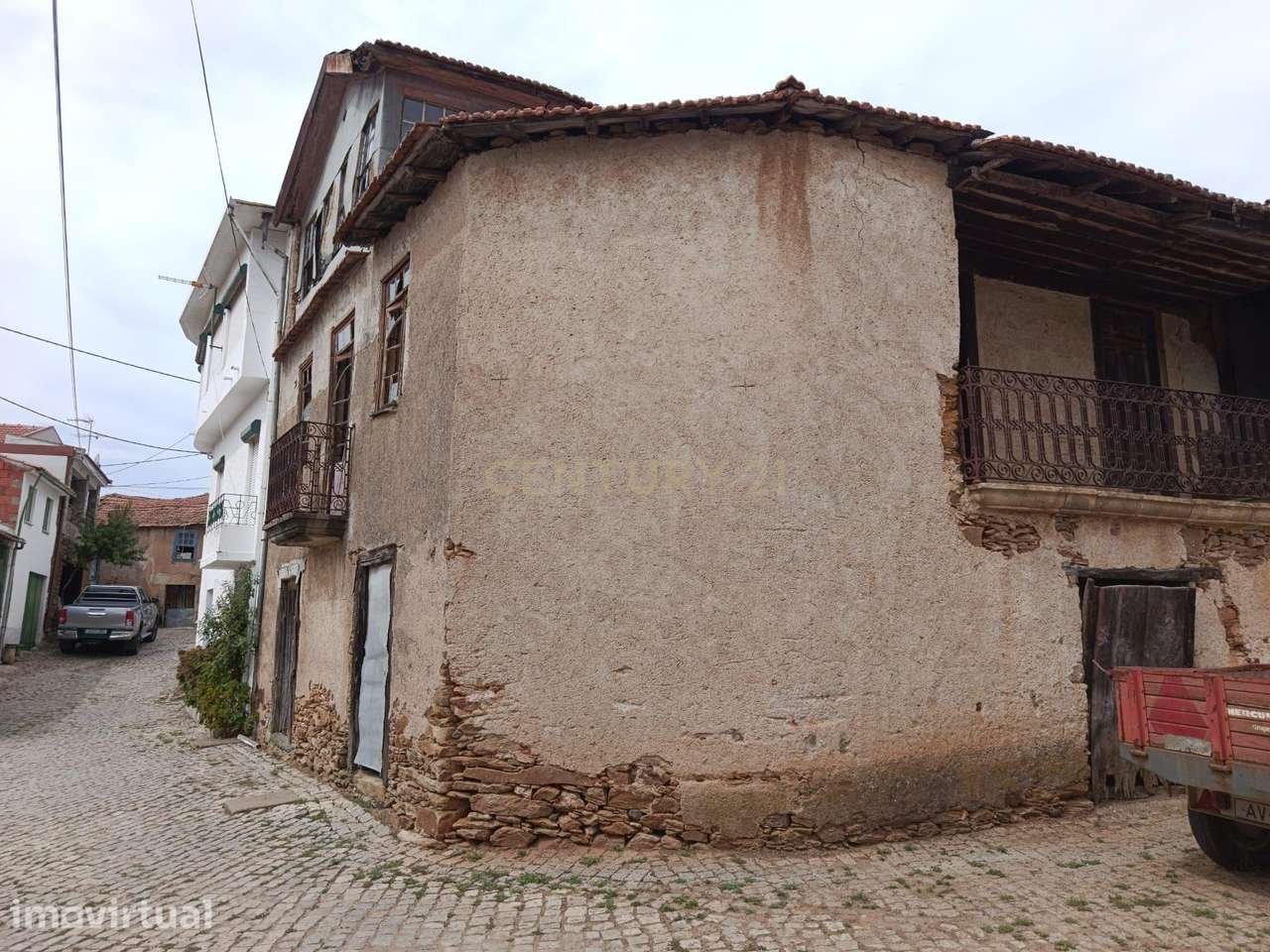 Casa para Recuperação em Parada  - Alfândega da Fé - Grande imagem: 4/10