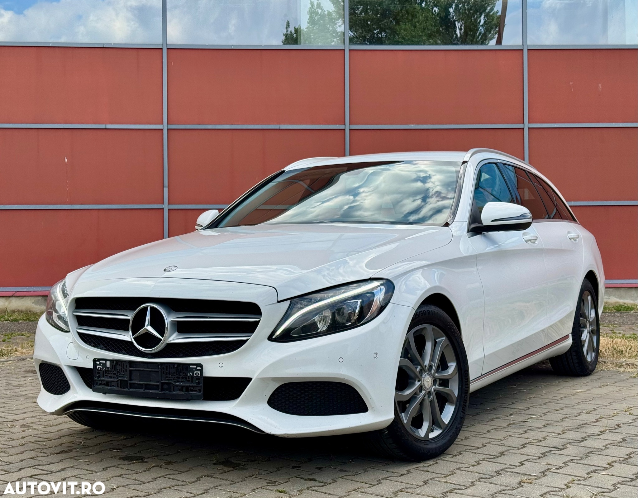 Mercedes-Benz C 220 (BlueTEC) d T 7G-TRONIC Avantgarde - 23