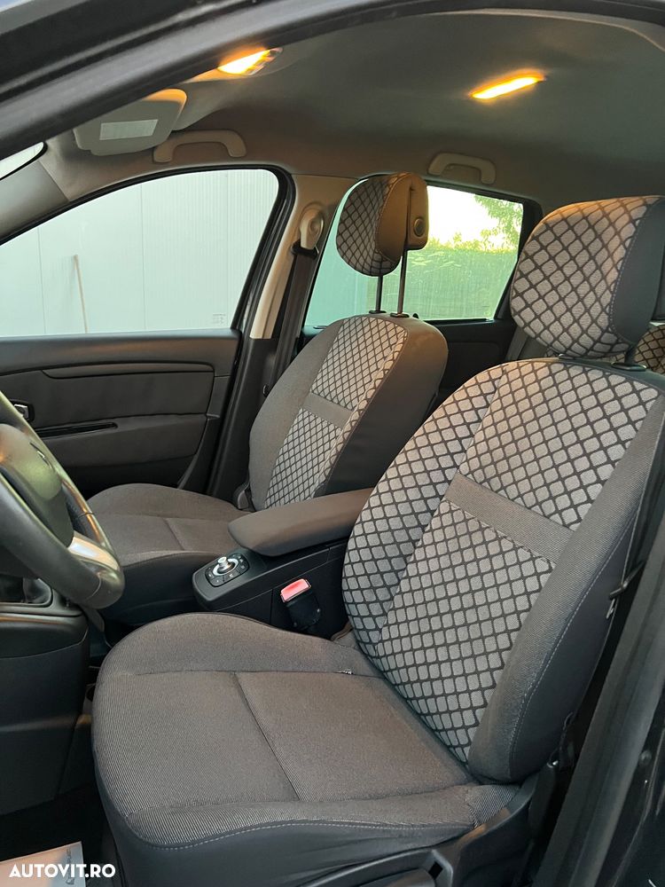 Renault Scenic 1.5dCi Authentique - 17