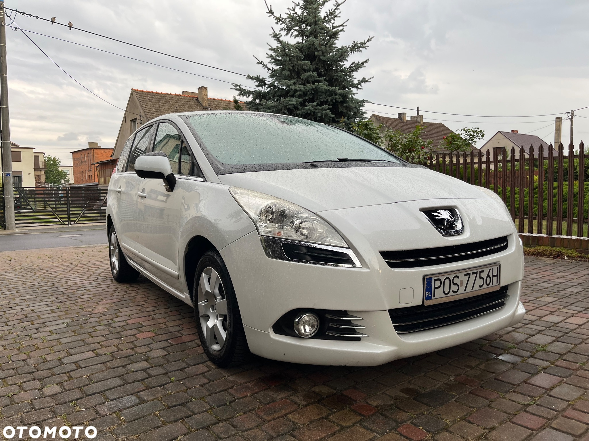 Peugeot 5008 1.6 HDi Active 7os - 2