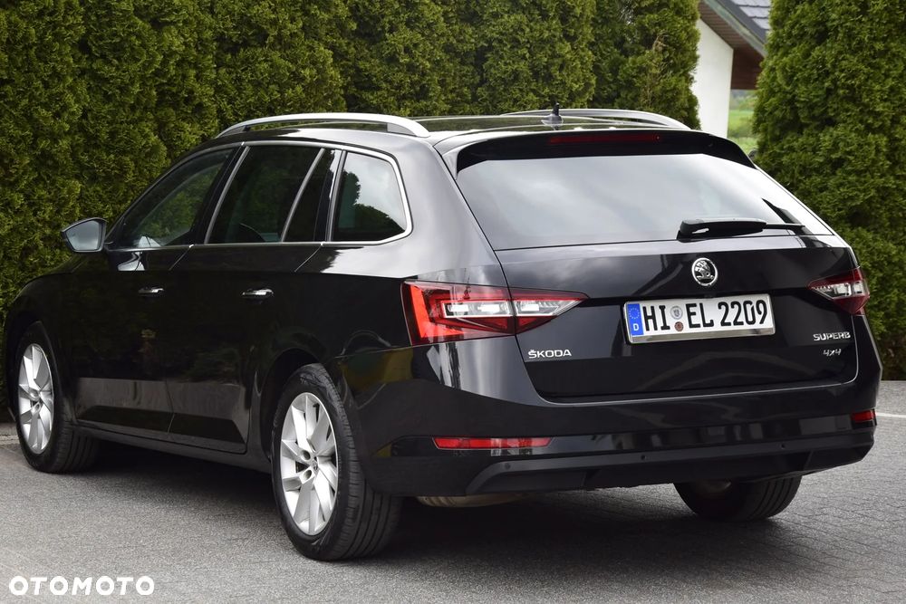 Skoda Superb 2.0 TDI 4x4 Style - 3