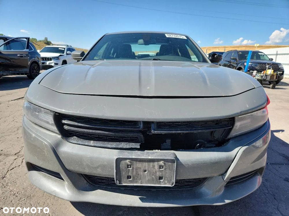 Dodge Charger - 6