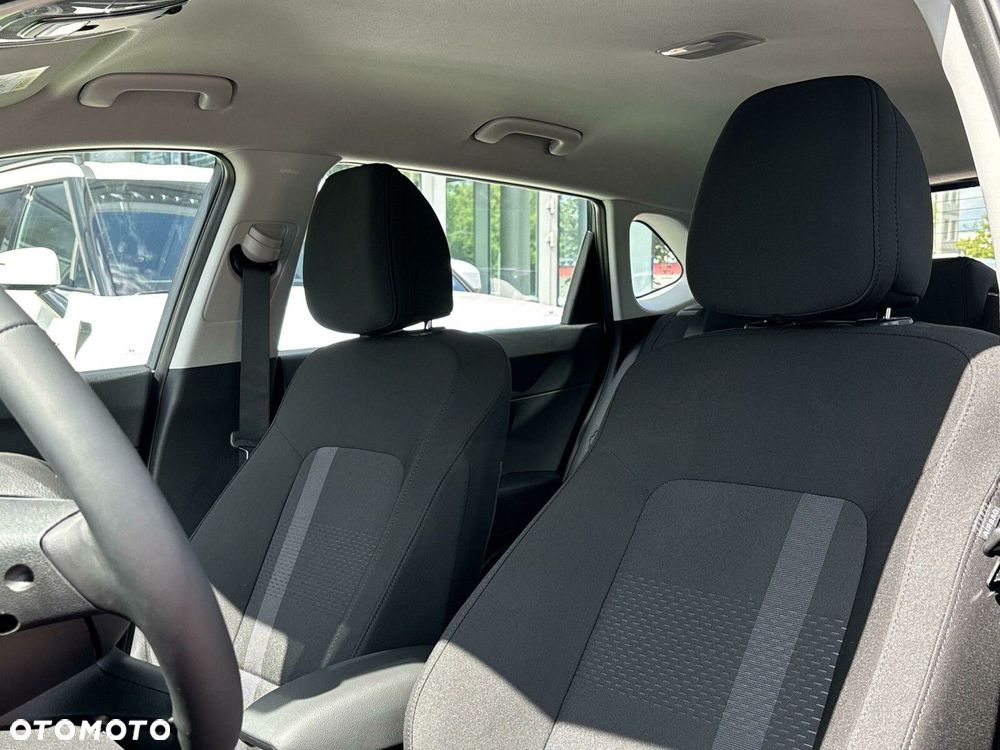 Hyundai i20 1.2 Modern - 11