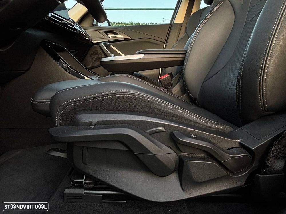 BMW iX1 xDrive30 xLine - 20