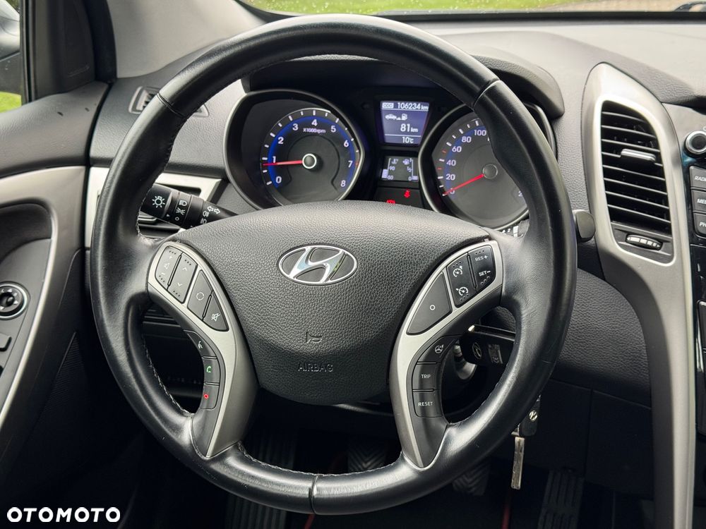 Hyundai i30 1.4 Passion - 18