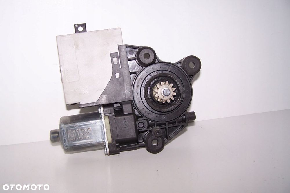 Ford Focus mk2 silnik podnośnika szyby - 3