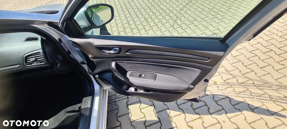 Renault Megane ENERGY TCe 100 LIFE - 12