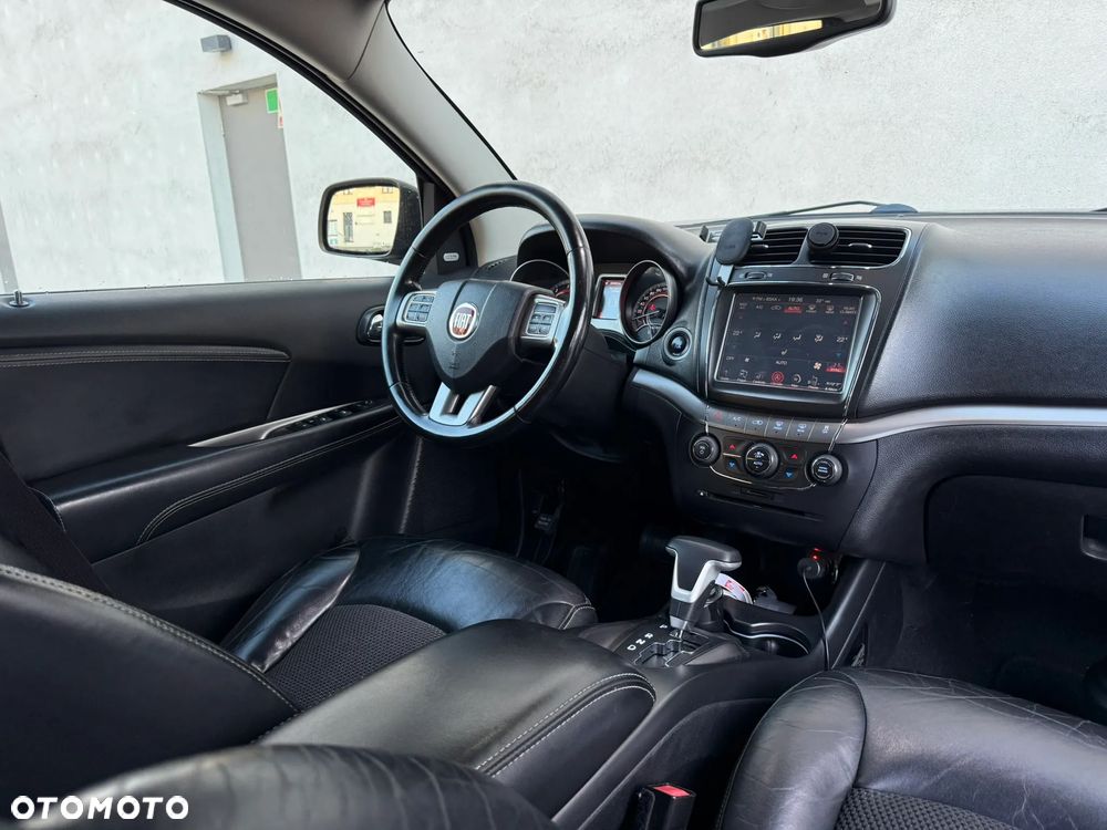 Fiat Freemont 2.0 Multijet Cross AWD - 19