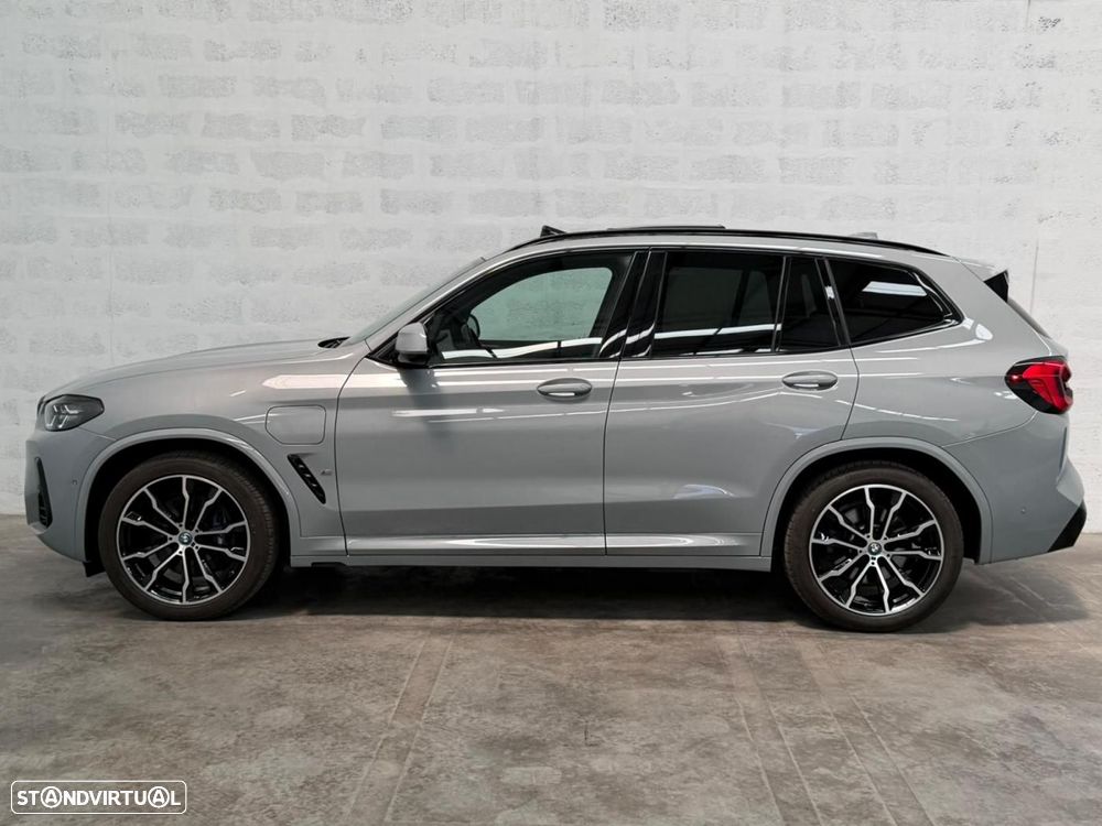 BMW X3 30 e xDrive Pack M Desportivo Pro - 10