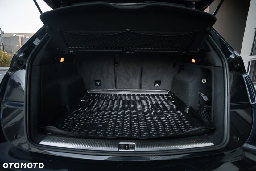 Audi SQ5 - 36