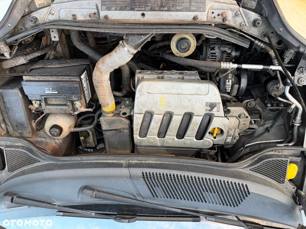 Renault Scenic - 15