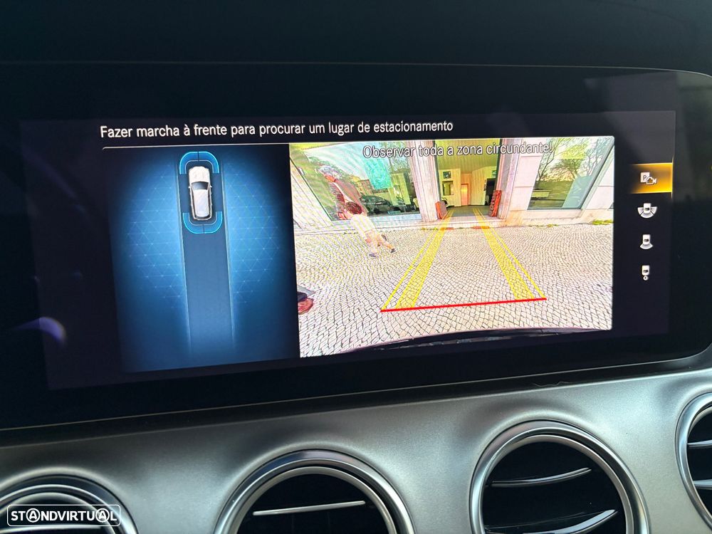 Mercedes-Benz E 300 - 32