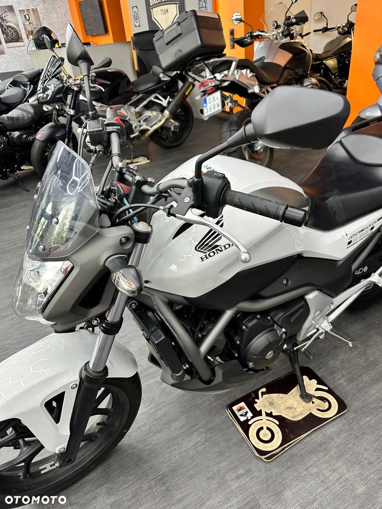 Honda NC - 12