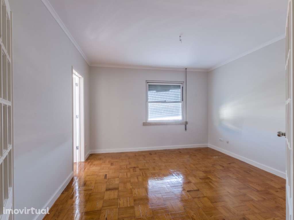 Apartamento T2 nas Av. Novas, Saldanha - Grande imagem: 4/14