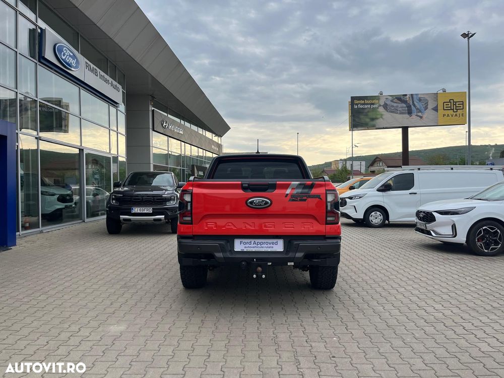 Ford Raptor - 5