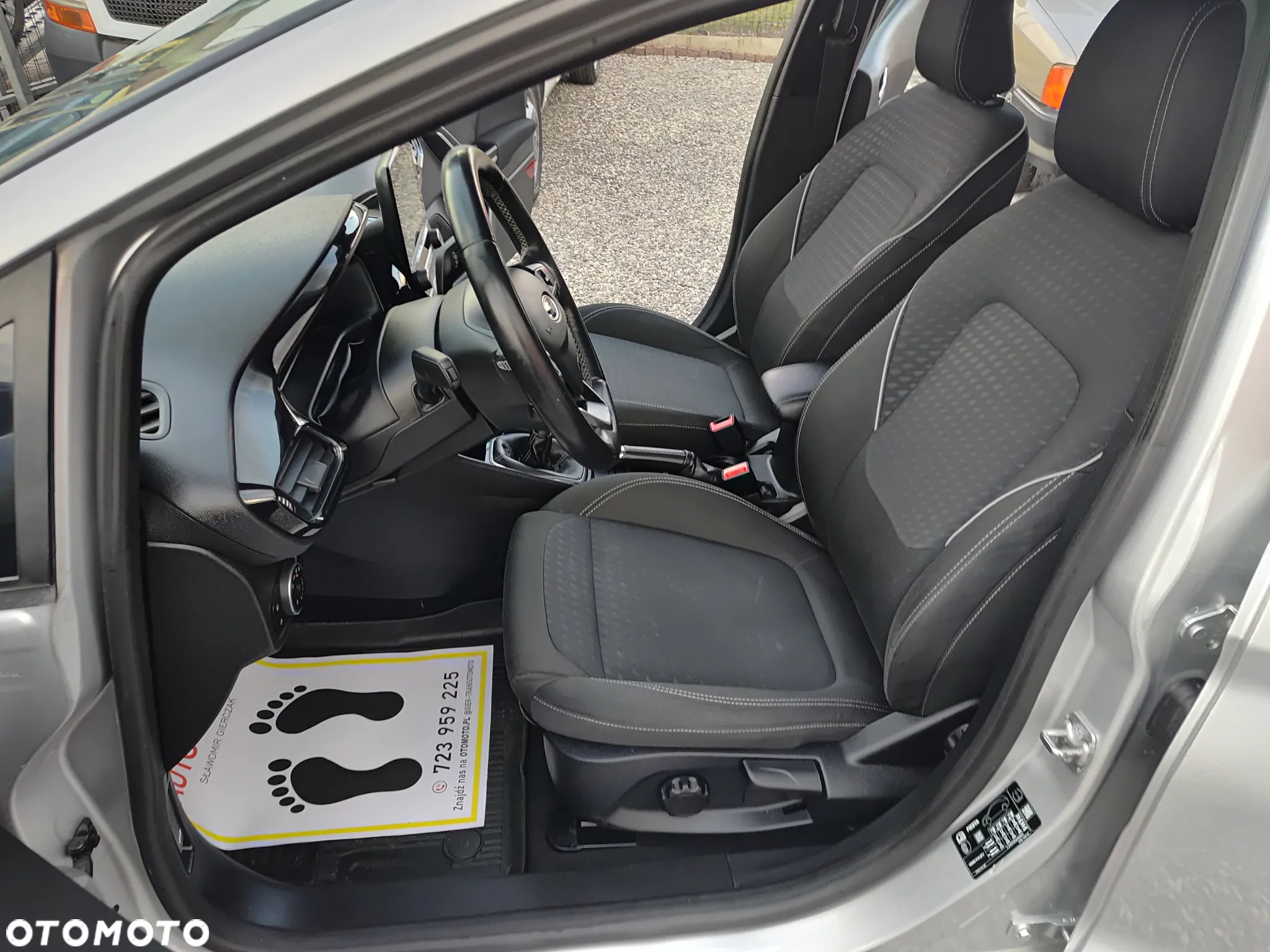 Ford Fiesta 1.0 EcoBoost S&S ST-LINE - 18