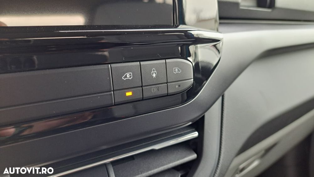 Ford Tourneo Custom Bus 340L 2.5 227 CP CVT L2H1 FWD PHEV Titanium X - 36