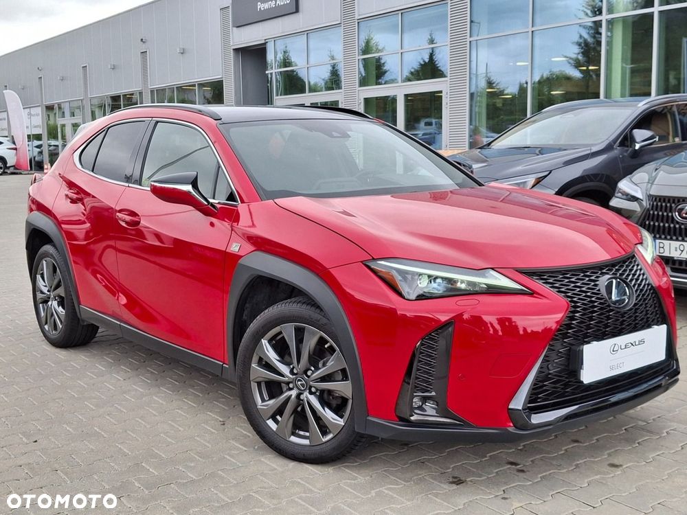 Lexus UX - 36