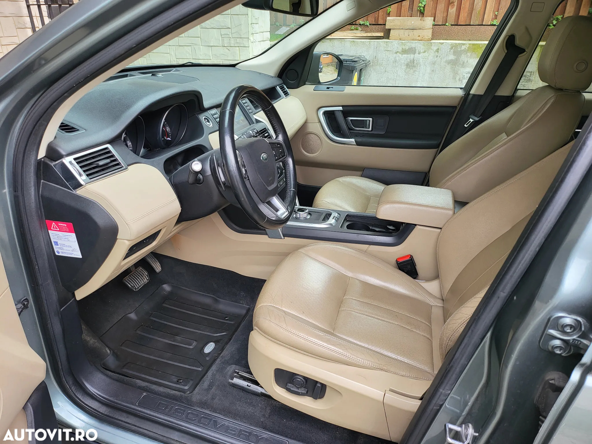 Land Rover Discovery Sport - 7