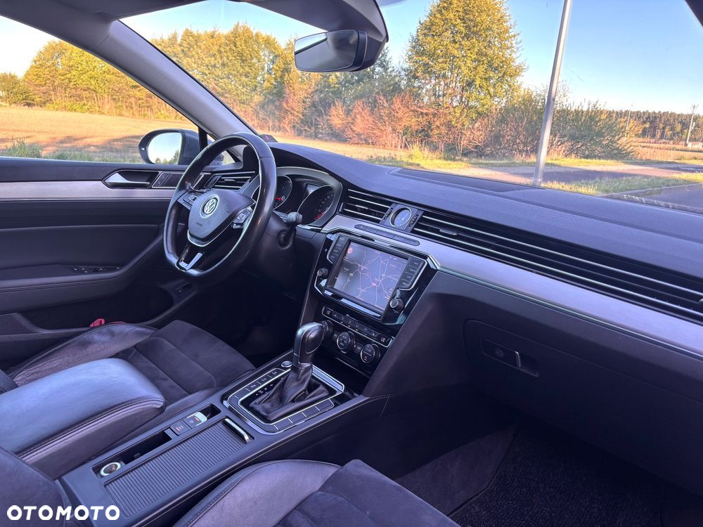 Volkswagen Passat 2.0 TDI BMT Highline DSG - 14