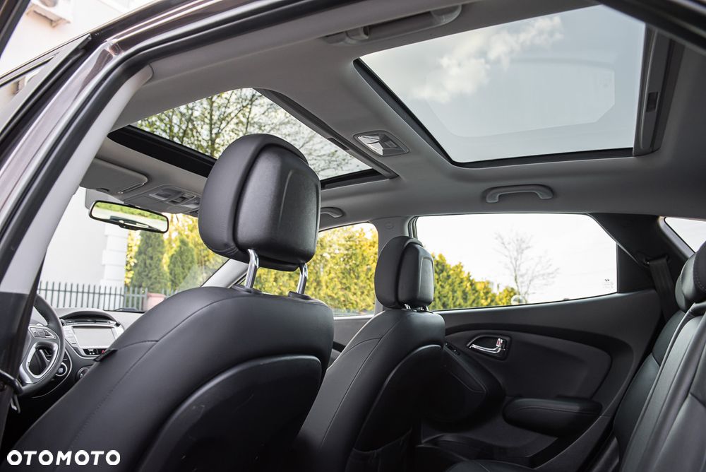 Hyundai ix35 2.0 CRDi 4WD Automatik Premium - 28