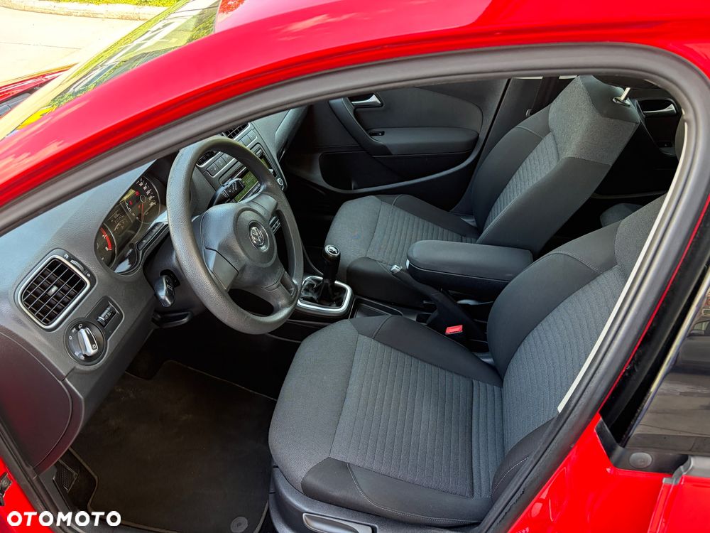 Volkswagen Polo 1.4 Highline - 17