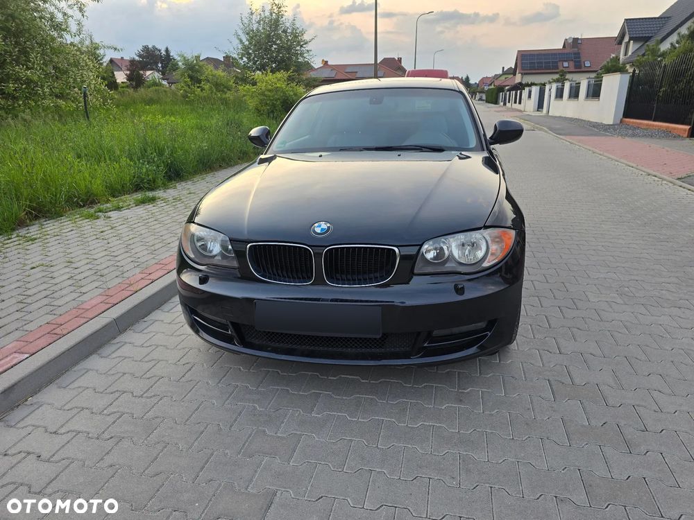 BMW Seria 1 - 2