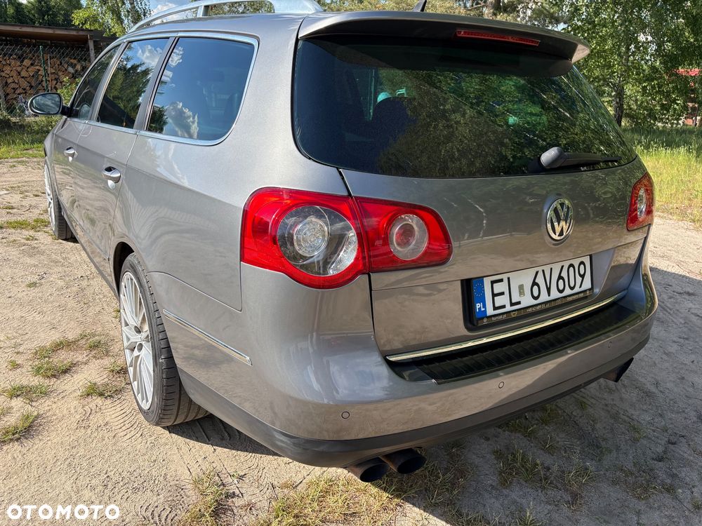 Volkswagen Passat V6 FSI 4Motion DSG R36 - 19
