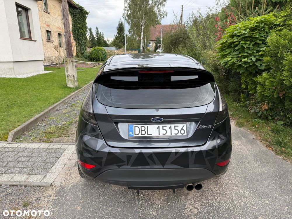 Ford Fiesta 2009 photo 5