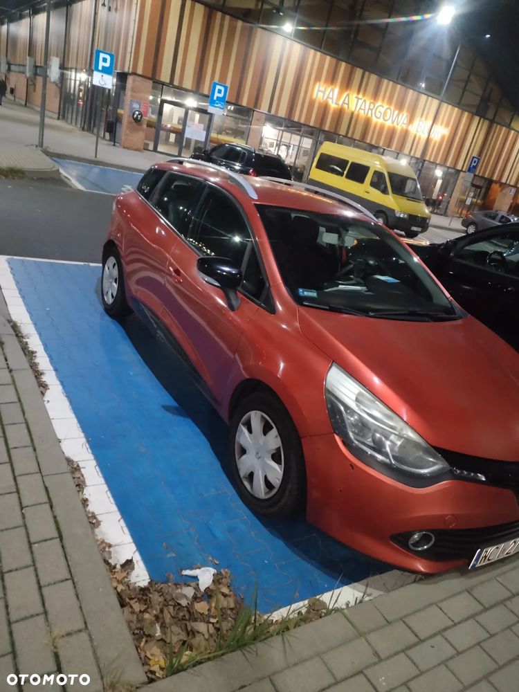 Renault Clio - 2