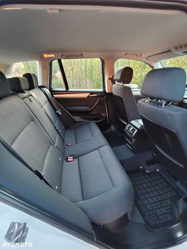 BMW X3 xDrive20d xLine - 12